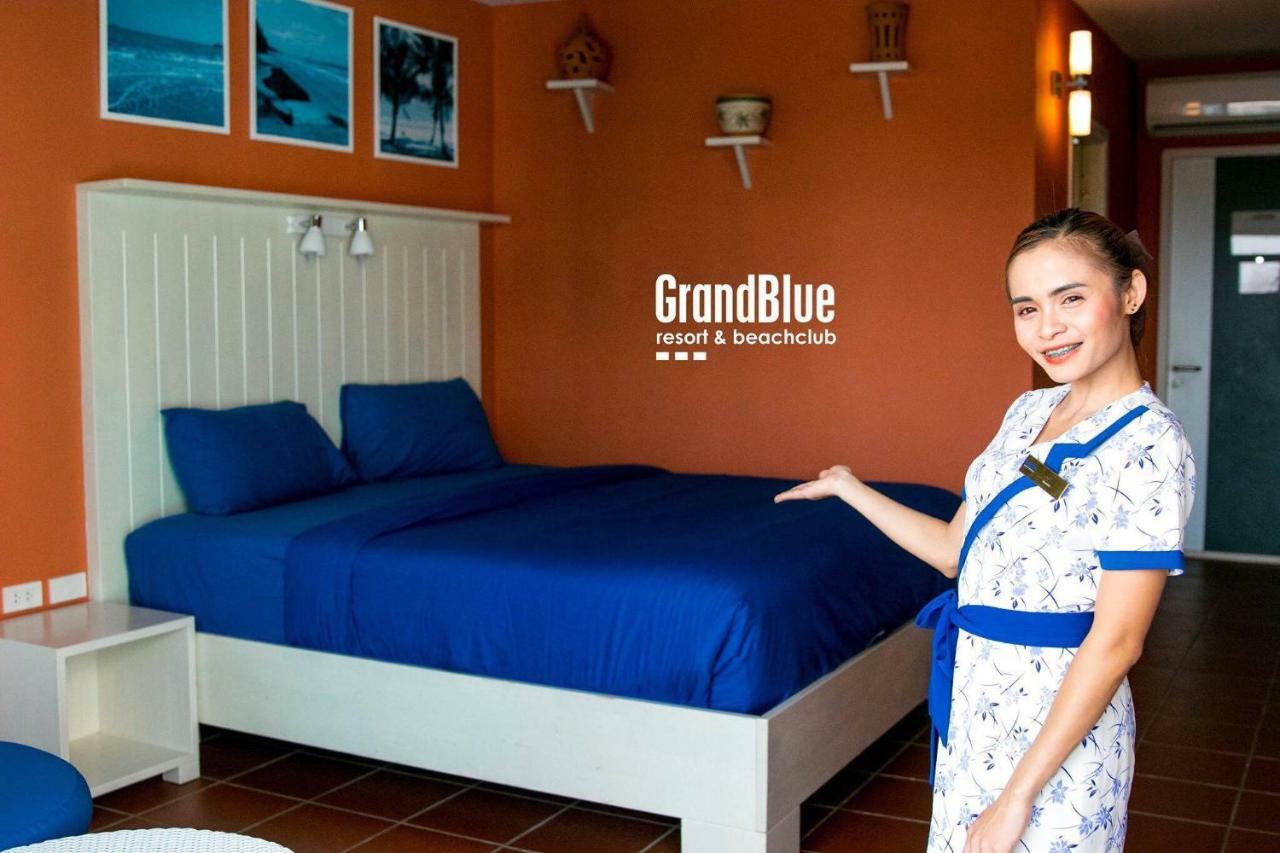 Grandblue Resort & Beachclub Mae Phim Luaran gambar